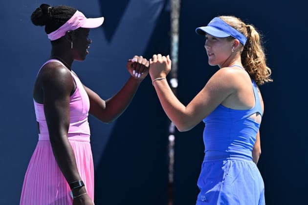 Itau Miami Open - Mirra Andreeva And Victoria Mboko Mirra Andreeva (RUS) and Victoria Mboko (CAN) during their double match at the Itau Miami Tennis Open in Miami , USA, on March 22, 2026. Photo by Corinne Dubreuil ABACAPRESS.COM Miami United States  Copyright: xDubreuilxCorinne ABACAx