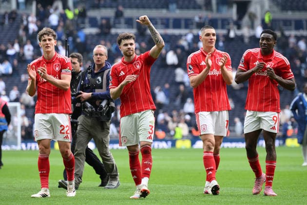 Tottenham Hotspur v Nottingham Forest - Premier League Forest players celebrate victory during the Premier League match between Tottenham Hotspur and Nottingham Forest at the Tottenham Hotspur Stadium in London on March 22, 2026. London Greater London United Kingdom  Copyright: xMIxNewsx originalFilename:fletcher-tottenha260322_npnlD.jpg