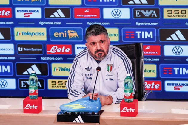 L allenatore della nazionale italiana di calcio Gennaro Gattuso durante la conferenza stampa della Nazionale italiana presso il Centro tecnico federale di Coverciano a Firenze, Italia - 23 marzo 2026. - Calcio (Foto di LaPresse) The head coach of Italy Gennaro Gattuso gestures during the Italia team press conference, PK, Pressekonferenz at federal technical center of Coverciano in Florence, Italy - March 23, 2026. Sport - Soccer  Copyright: xLaPressex