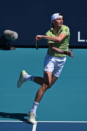Itau Miami Tennis Open - Ugo Humbert Ugo Humbert (FRA) during his third round match at the Itau Miami Open in Miami , USA, on March 23, 2026. Photo by Corinne Dubreuil ABACAPRESS.COM Miami United States  Copyright: xDubreuilxCorinne ABACAx