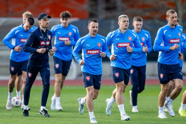 Vladimir Darida (middle) attends a training session of the Czech national football team before the World Cup playoffs, in Prague, Czech Republic, on March 23, 2026. (CTKxPhoto OndrejxDeml) CTKPhotoP2026032306228  CTKPhotoP2026032306228
