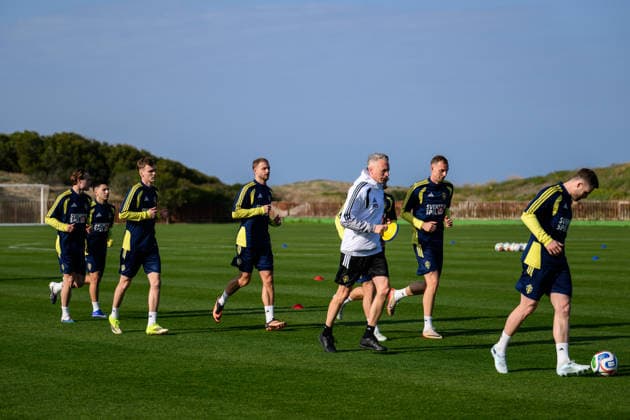 260323 Mattias Svanberg, Roony Bardghji, Williot Swedberg, Gustav Lundgren, Gustaf Nilsson and Gabriel Gudmundsson of the Swedish national football team during a training session on March 23, 2026 in Valencia. Photo: Joel Marklund BILDBYRAN kod JM JM0804 bbeng fotboll football soccer fotball vm-kval FIFA World Cup, WM, Weltmeisterschaft, Fussball qualifier qualifier träning practice training sverige sweden sverige a Copyright: JOELxMARKLUND BB260323JM093