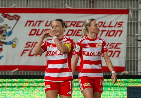 Fußball, Frauen, Saison 2025 2026, Google Pixel Frauen-Bundesliga (21. Spieltag), 1. FC Union Berlin - Werder Bremen, v. l. Lisa Heiseler (1. Frauen 1. FC Union), Judith Steinert (1. Frauen 1. FC Union), Jubel nach Tor zum 3:0, 23.03. 2026, Copyright: xMatthiasxKochx