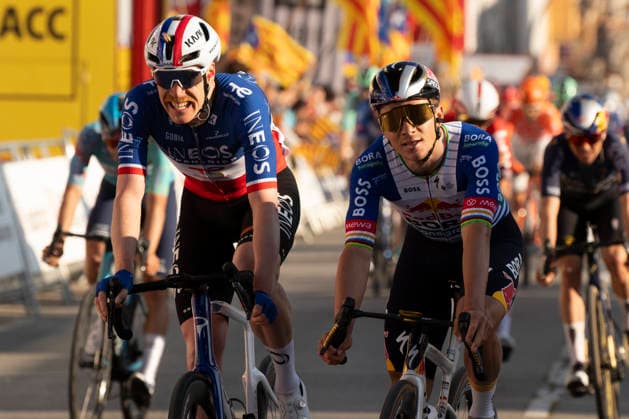 March 23, 2026, Sant Feliu De Guixols, Girona, Spain: Sant Feliu De Guixols. French rider Dorian Godon beats Remco Evenepoel at photofinish oin stage 1 of Volta Catalunya 2026 Volta Catalunya 2026  - ZUMAm214 20260323_zip_m214_040 Copyright: xMatteoxSeccix