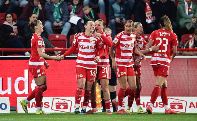 Hannah Eurlings (14) jubelt nach Tor zum 4:0 mit Teamkolleginnen Fußball Fussball Frauen Damen Bundesliga 21. Spieltag Saison 2025 2026 23.03.2026 1.FC Union Berlin vs. SV Werder Bremen DFL regulations prohibit any use of photographs as image sequences and or quasi-video