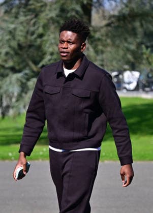 Brice Samba - Les joueurs de l équipe de France de football arrivent au Centre national de football de Clairefontaine-en-Yveline, France, le 23 mars 2026. Les vice-champions du monde se rendront cette semaine aux Etats-Unis, dans la banlieue de Boston, pour y disputer deux matchs amicaux en préparation de la Coupe du monde 2026. D’abord contre le Brésil jeudi (21h) puis la Colombie dimanche (21h). Christian Liewig Bestimage French soccer team during the Arrival of French team at INF Clairefontaine on March 23, 2026 in Clairefontaine, France. Clairefontaine-en-Yveline France  Copyright: xChristianxLiewigx xBestimagexChristianxLiewigx xBestimagex