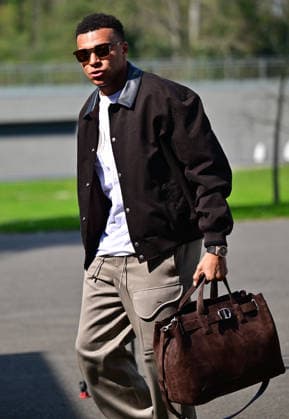 Kylian Mbappé - Les joueurs de l équipe de France de football arrivent au Centre national de football de Clairefontaine-en-Yveline, France, le 23 mars 2026. Les vice-champions du monde se rendront cette semaine aux Etats-Unis, dans la banlieue de Boston, pour y disputer deux matchs amicaux en préparation de la Coupe du monde 2026. D’abord contre le Brésil jeudi (21h) puis la Colombie dimanche (21h). Christian Liewig Bestimage French soccer team during the Arrival of French team at INF Clairefontaine on March 23, 2026 in Clairefontaine, France. Clairefontaine-en-Yveline France  Copyright: xChristianxLiewigx xBestimagexChristianxLiewigx xBestimagex