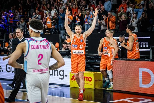 Neu Ulm, Deutschland, 23.03.26: Christian Sengfelder (ratiopharm ulm) gestikuliert, gestik waehrend des Basketball Bundesliga Spiels zwischen ratiopharm ulm vs Telekom Baskets Bonn in der ratiopharm Arena am 23. März 2026 in Neu Ulm, Deutschland. (Foto von Harry Langer DeFodi Images) ratiopharm Arena, Germany, 23.03.26: Christian Sengfelder (ratiopharm ulm) gestures during the Basketball Bundesliga match between ratiopharm ulm vs Telekom Baskets Bonn at Neu Ulm on March 23, 2026 in ratiopharm Arena, Germany. (Photo by Harry Langer DeFodi Images) (Photo by Harry Langer DeFodi Images) -