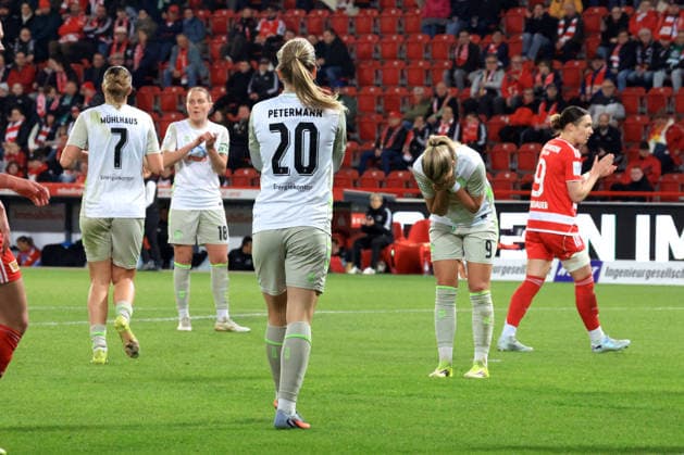 DEU, 1.BL, Frauen, 1.FC Union vs. Werder Bremen, 23.03.2026, Stadion Alte Foersterei, Berlin, DEU, 1.BL, Frauen, 1.FC Union vs. Werder Bremen, im Bild: Werder-Spielerkreis DFL - regulations prohibit any use of Photographs as image sequences and or quasi-video