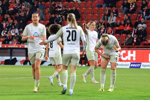 DEU, 1.BL, Frauen, 1.FC Union vs. Werder Bremen, 23.03.2026, Stadion Alte Foersterei, Berlin, DEU, 1.BL, Frauen, 1.FC Union vs. Werder Bremen, im Bild: Werder-Spielerkreis DFL - regulations prohibit any use of Photographs as image sequences and or quasi-video