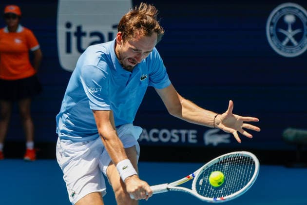 MIAMI GARDENS, FL - MARCH 23: Daniil Medvedev in action during a men™s third round singles match against Francisco Cerundolo (ARG) at the Miami Open on March 23, 2026, at Hard Rock Stadium in Miami Gardens, Florida,(Photo by Chris Arjoon Icon Sportswire) TENNIS: MAR 23 Miami Open EDITORIAL USE ONLY Icon2603230010036