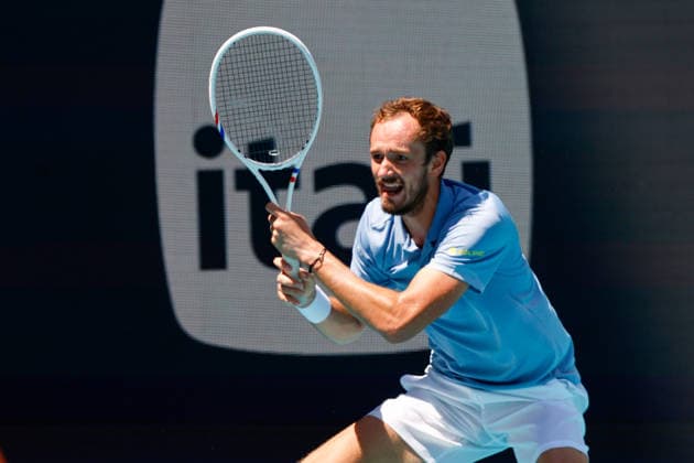 MIAMI GARDENS, FL - MARCH 23: Daniil Medvedev in action during a men™s third round singles match against Francisco Cerundolo (ARG) at the Miami Open on March 23, 2026, at Hard Rock Stadium in Miami Gardens, Florida,(Photo by Chris Arjoon Icon Sportswire) TENNIS: MAR 23 Miami Open EDITORIAL USE ONLY Icon2603230010039