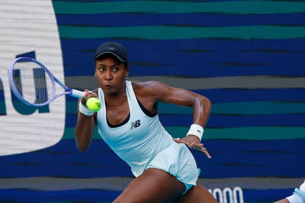 MIAMI GARDENS, FL - MARCH 23: Coco Gauff (USA) in action during a women™s third round singles match against Sorana Cirstea (ROU) at the Miami Open on March 23, 2026, at Hard Rock Stadium in Miami Gardens, Florida,(Photo by Chris Arjoon Icon Sportswire) TENNIS: MAR 23 Miami Open EDITORIAL USE ONLY Icon2603230010047