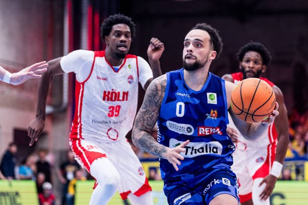 Barmer 2. Basketball Bundesliga ProA: RheinStars Köln vs Phoenix Hagen, 23.03.2026 Marcus Henri Graves (Phoenix Hagen, 0) am Ball Barmer 2. Basketball Bundesliga ProA: RheinStars Köln vs Phoenix Hagen, Köln, Motorworld am 23.03.2026 Copyright: xBEAUTIFULxSPORTS Wunderlx