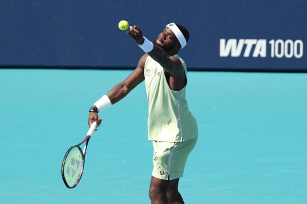 March 23, 2026, Miami Gardens, Florida, USA: Frances Tiafoe (USA) serves to Jacob Mensik (not pictured) during the men s third round singles match at the 2026 Miami Open presented by Itau at Hard Rock Stadium. Miami Gardens USA - ZUMAw109 20260323_fap_w109_033 Copyright: xDebbyxWongx