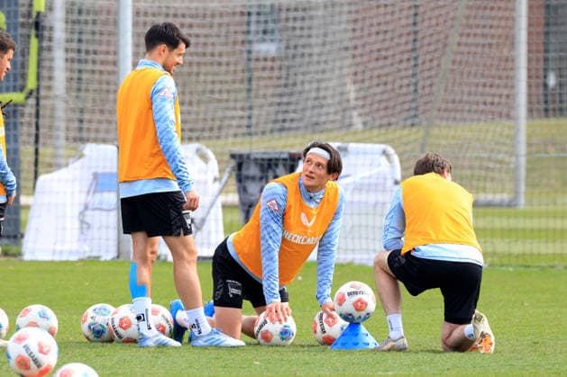 DEU, DFL, 2. FBL Hertha BSC, Training, 24.03.2026, Sportforum, Berlin, DEU, DFL, 2. FBL Hertha BSC, Training, im Bild Fabian Reese (Hertha BSC Berlin 11), Josip Brekalo (Hertha BSC Berlin 7), Leon Jensen (Hertha BSC Berlin 5) DFL - regulations prohibit any use of Photographs as image sequences and or quasi-video