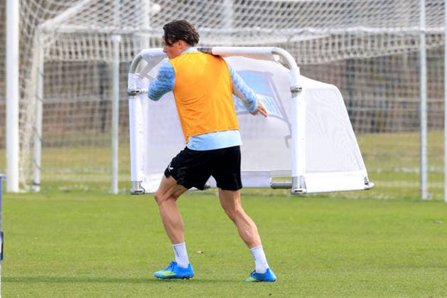DEU, DFL, 2. FBL Hertha BSC, Training, 24.03.2026, Sportforum, Berlin, DEU, DFL, 2. FBL Hertha BSC, Training, im Bild Fabian Reese (Hertha BSC Berlin 11) DFL - regulations prohibit any use of Photographs as image sequences and or quasi-video