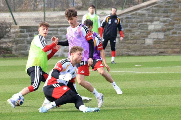DEU, DFB U20 Nationalmannschaft, Training, 24.03.2026, Sportforum, Berlin, DEU, DFB U20 Nationalmannschaft, Training, im Bild: Maurice Krattenmacher (Hertha BSC Berlin 14) DFL - regulations prohibit any use of Photographs as image sequences and or quasi-video
