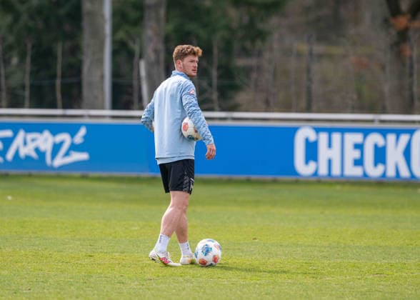 Fussball, Herren, Saison 2025 26, 2. Bundesliga, Hertha BSC, Training, Sebastian Grönning (Hertha BSC), 24.03. 2026,