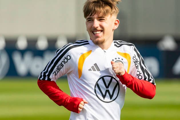 Reportage 24.03.2026 Erstes Training der Männer Fußball Nationalmannschaft bei adidas in Herzogenaurach vor den Länderspielen gegen die Schweiz und Ghana Neu bei der Nationalmannschaft: Lennart Karl Herzogenaurach Bayern Deutschland