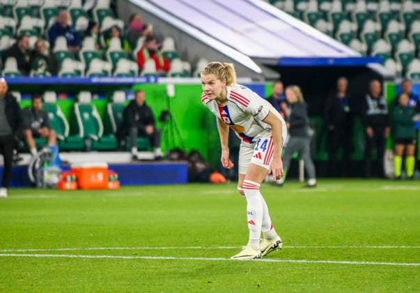 Deutschland: Fussball UEFA Women™s Champions League 2025 2026, Viertelfinale VfL Wolfsburg vs OL Lyonnes Volkswagen Arena (Wolfsburg): Ada Hegerberg (OL Lyonnes, 14) Wolfsburg Copyright: xAymanxAlahmedx