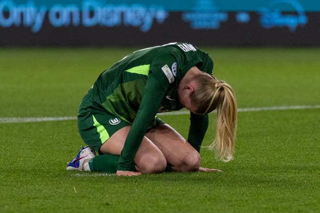 Deutschland: Fussball UEFA Women™s Champions League 2025 2026, Viertelfinale VfL Wolfsburg vs OL Lyonnes Volkswagen Arena (Wolfsburg): Minge Janina (VfL Wolfsburg, 6) Copyright: xMichellexLukax