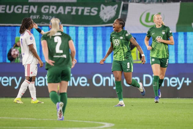 24.03.2026, xgrfx, Fussball UEFA Women s Champions League Viertelfinale , VfL Wolfsburg - Olympique Lyon v.l. Tor,, Lineth Beerensteyn zum 1:0 (VfL Wolfsburg) (DFL DFB REGULATIONS PROHIBIT ANY USE OF PHOTOGRAPHS as IMAGE SEQUENCES and or QUASI-VIDEO) Wolfsburg
