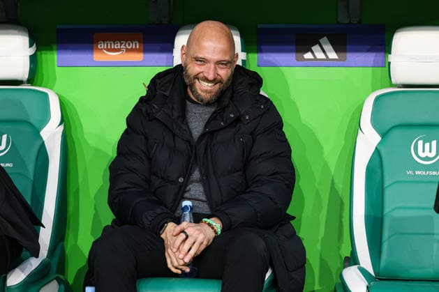Trainer Stephan Lerch (VfL Wolfsburg) - Viertelfinale Champions League der Frauen Saison 2025-2026 VfL Wolfsburg vs. OL Lyonnes Lyon in der Volkswagen Arena in Wolfsburg - Fußball,Frau,Frauen,Damen,Deutschland,24.03.2026