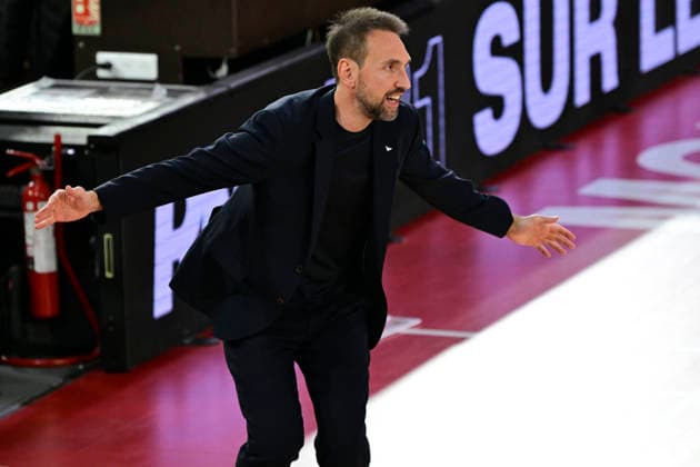 BASKET-BALL : AS Monaco VS Olimpia Milan - Turkish Airlines EuroLeague - 24 03 2026 Ettore Messina (Coach Olimpia Milan) - Turkish Airlines EuroLeague match between AS Monaco and Olimpia Milan on March 24, 2026 at the Gaston-MÃ decin sports hall in Monaco MonacoMonaco  Copyright: xWilliamxCannarellax