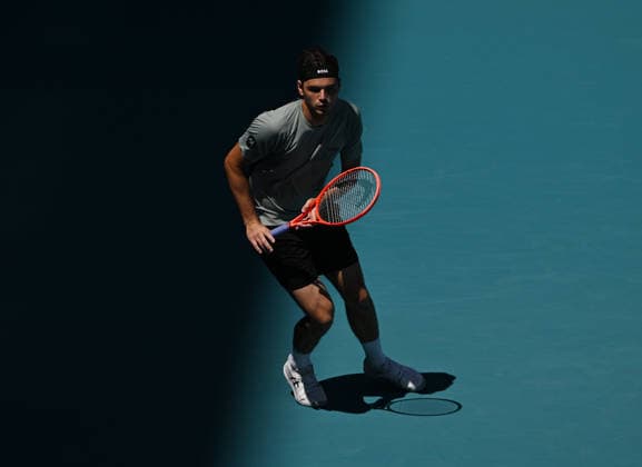 MIAMI GARDENS FL - MARCH 24: Jiri Lehecka Vs Taylor Fritz during The Miami Open held at Hard Rock Stadium on March 24, 2026 in Miami Gardens, Florida. Copyright: xmpi04x