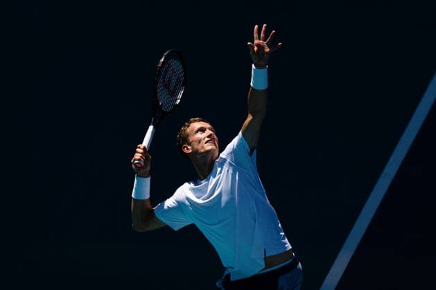 2026 Miami Open Presented By Itau - Day 8 Jiri Lehecka of Czechia serves against Taylor Fritz of the United States during their match on Day 8 of the Miami Open at Hard Rock Stadium in Miami Gardens, Florida, on March 24, 2026. Miami Gardens FL United States  Copyright: xMauricioxPaizx originalFilename:paiz-miamiope260324_npsI3.jpg