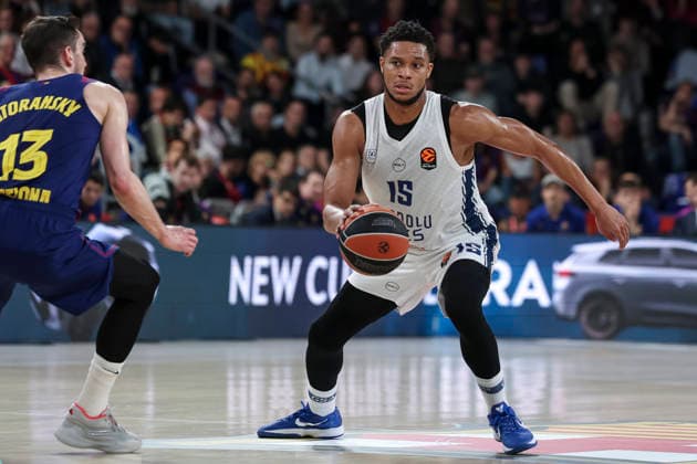 March 24, 2026, Barcelona, Barcelona, Spain: PJ Dozier of Anadolu Efes Istanbul in action during the EuroLeague Regular Season Round 33 match played between FC Barcelona, Barca and Anadolu Efes Istanbul at Palau Blaugrana on March 24, 2026 in Barcelona, Spain. Barcelona Spain - ZUMAa181 20260324_zaa_a181_122 Copyright: xJavierxBorregox