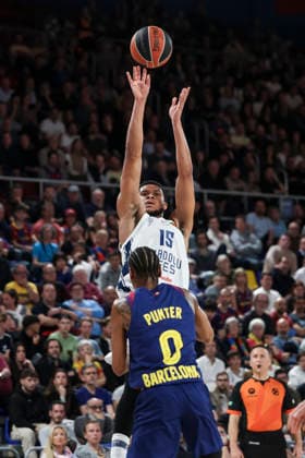 March 24, 2026, Barcelona, Barcelona, Spain: PJ Dozier of Anadolu Efes Istanbul in action during the EuroLeague Regular Season Round 33 match played between FC Barcelona, Barca and Anadolu Efes Istanbul at Palau Blaugrana on March 24, 2026 in Barcelona, Spain. Barcelona Spain - ZUMAa181 20260324_zaa_a181_124 Copyright: xJavierxBorregox