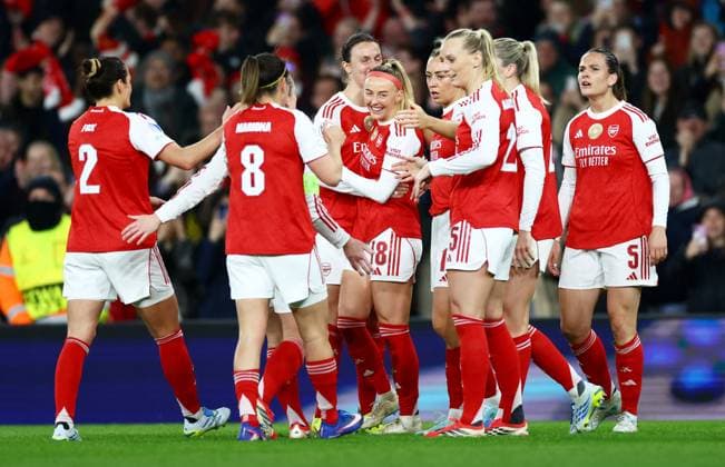 Chloe Kelly of Arsenal celebrates scoring a goal after making the score 2-0. Arsenal Women v Chelsea Women, UEFA Women s Champions League, Quarter Final, First Leg, Football, Emirates Stadium, London, UK - 24 Mar 2026London Emirates Stadium United Kingdom EDITORIAL USE ONLY No use with unauthorised audio, video, data, fixture lists, club league logos or live services. Online in-match use limited to 120 images, no video emulation. No use in betting, games or single club league player publications. Copyright: xJamesxMarsh Shutterstockx 16787096ay