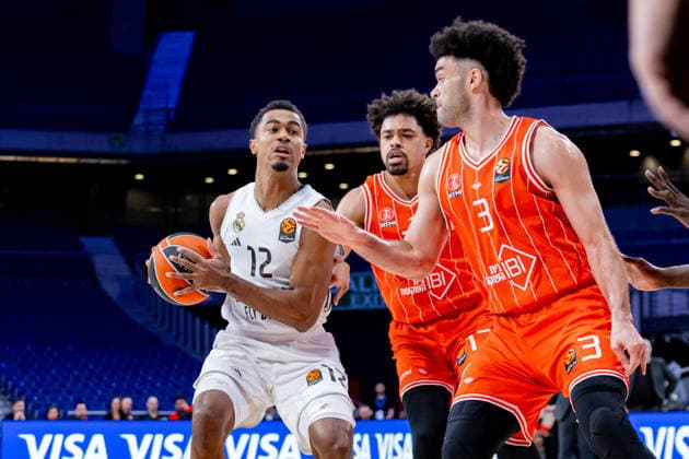 ESP: Real Madrid v Hapoel IBI Tel Aviv. Euroleague. Theo Maledon of Real Madrid during the Euroleague match, between Real Madrid and Hapoel IBI Tel Aviv played at Movistar Arena Stadium on March 24, 2026 in Madrid Spain Madrid Spain Basketball Copyright: xAlbaxPachecox xAgenciaxLOFx