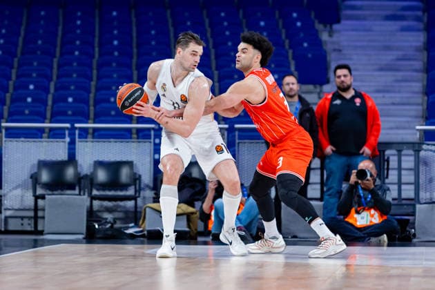 ESP: Real Madrid v Hapoel IBI Tel Aviv. Euroleague. Mario Hezonja of Real Madrid during the Euroleague match, between Real Madrid and Hapoel IBI Tel Aviv played at Movistar Arena Stadium on March 24, 2026 in Madrid Spain Madrid Spain Basketball Copyright: xAlbaxPachecox xAgenciaxLOFx