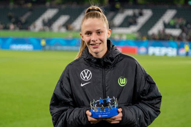 Deutschland, Fussball, UEFA, Womens Champions League, Viertelfinale, Hinspiel 2025 2026: VfL Wolfsburg - OL Lyonnes am 24.03. in Wolfsburg (Volkswagen Arena): Vivien Endemann (VfL Wolfsburg 25) Player of the Match Copyright: xSvenxHeidmannx