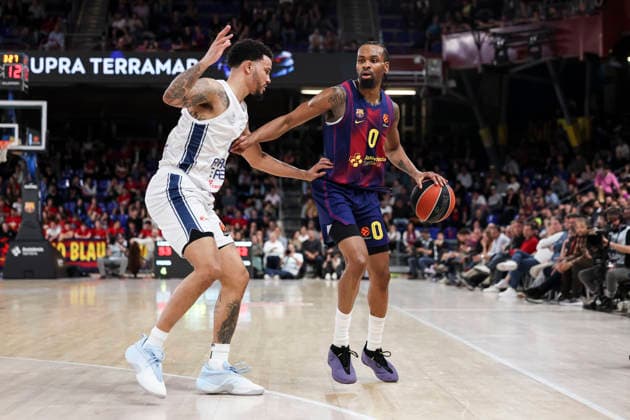 March 24, 2026, Barcelona, Barcelona, Spain: Kevin Punter of FC Barcelona, Barca in action during the EuroLeague Regular Season Round 33 match played between FC Barcelona and Anadolu Efes Istanbul at Palau Blaugrana on March 24, 2026 in Barcelona, Spain. Barcelona Spain - ZUMAa181 20260324_zaa_a181_209 Copyright: xJavierxBorregox