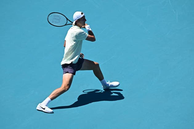 Itau Miami Tennis Open - Sebastian Korda Sebastian Korda (USA) during his fourth round match at the Itau Miami Tennis Open in Miami , USA, on March 24, 2026. Photo by Corinne Dubreuil ABACAPRESS.COM Miami United States  Copyright: xDubreuilxCorinne ABACAx