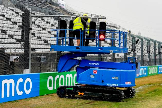 SUZUKA - The final work during the Formula 1 Japan Suzuka at the Suzuka Formula 1 circuit on March 25, 2025 in Suzuka, Japan. (Photo by DeFodi Images) -
