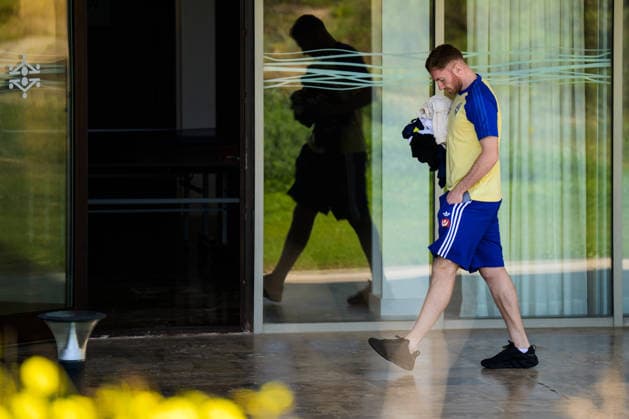 260325 Injured player Dejan Kulusevski of the Swedish national football team ahead of a training session on March 25, 2026 in Valencia. Photo: Joel Marklund BILDBYRAN kod JM JM0806 bbeng fotboll football soccer fotball vm-kval FIFA World Cup, WM, Weltmeisterschaft, Fussball qualifier qualifier träning practice training sverige sweden sverige a Copyright: JOELxMARKLUND BB260325JM009