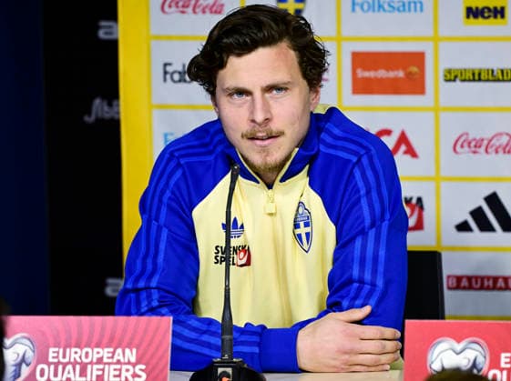 VALENCIA, SPAIN 20260325 Sweden s captain Victor Nilsson Lindelöf during today s press conference, PK, Pressekonferenz at Estadi Ciutat de Valencia ahead of Thursday s World Cup qualifying playoff against Ukraine. VALENCIA SPAIN x10030x