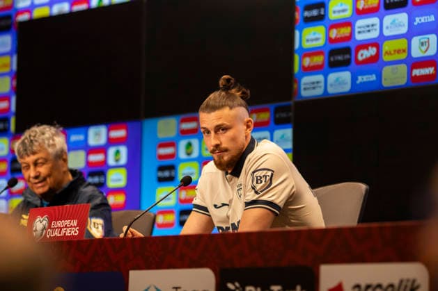 26 Mar 2026 FIFA World Cup, WM, Weltmeisterschaft, Fussball Qualifiers Group C, Semi-final, Match 5 Türkiye vs Romania, Romania press conference, PK, Pressekonferenz BeÅüiktaÅü Vodafone Park stadium, İstanbul, Turkiye Radu DRAGUSIN portrait image during the press conference