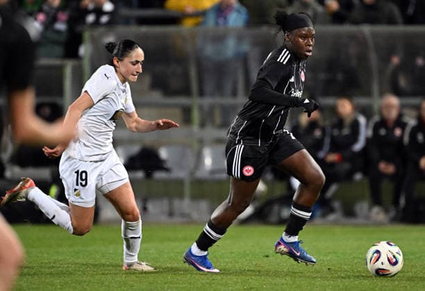RECORD DATE NOT STATED 25.03.2026, xjhx, Fussball UEFA Women s Europa Cup, Eintracht Frankfurt - BK Häcken v.l. Felicia Schröder (BK Häcken), Etonam Nicole Anyomi (Eintracht Frankfurt Frauen) (DFL DFB REGULATIONS PROHIBIT ANY USE OF PHOTOGRAPHS as IMAGE SEQUENCES and or QUASI-VIDEO) Frankfurt am Main