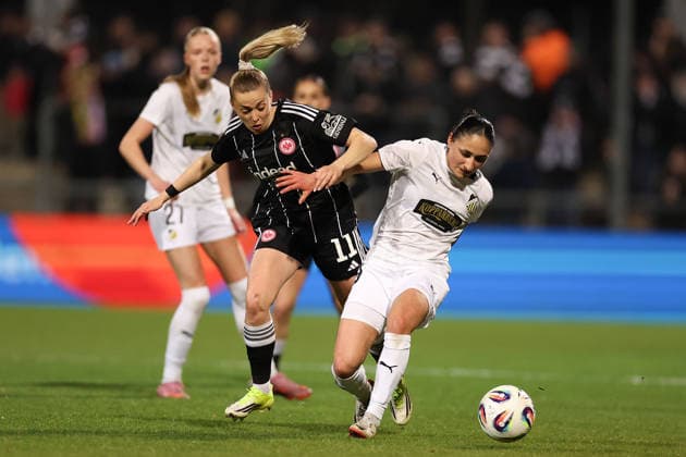 FRANKFURT AM MAIN, DEUTSCHLAND 25.03.2026 Halbfinal-Hinspiel im UEFA Women™s Europa Cup zwischen Eintracht Frankfurt Frauen und BK Haecken FF im Stadion am Brentanobad in Frankfurt am Main v.l., Nina Luehrssen (Eintracht Frankfurt), Nesrin Akguen (BK Haecken FF) zweikampf, action, aktion, battles for the Ball Copyright: JoaquimxFerreira