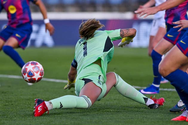 March 25, 2026, Madrid, Madrid, Spain: MARIA ISABEL RODRIGUEZ (MISA) of Real Madrid Femenino CF conceding the first goal during the Women s Champions League match REAL MADRID FEMENINO Vs FUTBOL CLUB BARCELONA on march 25, 2026, Valdebebas, Madrid, Spain. Madrid Spain - ZUMAc312 20260325_zsp_c312_013 Copyright: xOscarxManuelxSanchezx