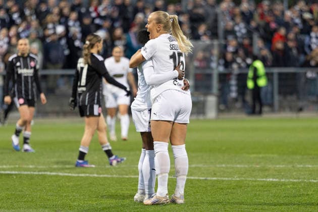 UEFA Womens Europa Cup: Eintracht Frankfurt - BK Häcken, 25.03.2026 Alva Selerud (BK Häcken 15) erzielte das tor den treffer, the sore, the goal, zum 0:1 & Monica Bah (BK Häcken 11) feiert mit ihr, Eintracht Frankfurt - BK Häcken, Frankfurt, Stadion am Brentanobad, 25.3.2026 Copyright: xBEAUTIFULxSPORTS Gawlikx