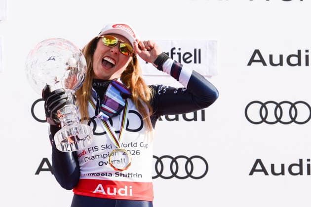 March 25, 2026, Hafjell, Norway: Mikaela Shiffrin of the United States with the crystal globe for being the overall champion for the 2025 26 Audi FIS Alpine World Cup season Hafjell Norway - ZUMAl132 20260325_zap_l132_001 Copyright: xChristopherxLevyx