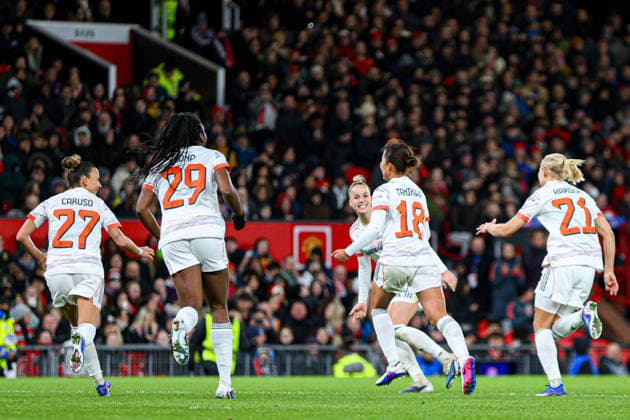 MANCHESTER, ENGLAND - March 25: Momoko Tanikawa of Bayern Munich celebrates scoring the third goal for Bayern during the UEFA Womens Champions League match between Manchester United, ManU and Bayern Munich at Old Trafford in Manchester, England Copyright: xNataliexMincher SPPx Sportspressphoto_SPR118189