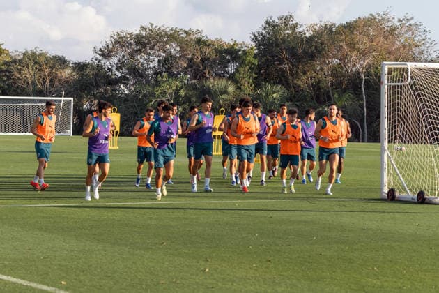 PORTUGAL national team, Nationalteam press conference, PK, Pressekonferenz PORTUGAL NATIONAL TEAM PRESS CONFERENCE 25032026 CANCUN, QUINTANA ROO. General view of players of the Portugal National Soccer team, during a training session at Cancun, Quintana Roo, Mexico prior to their friendly game against Mexico in the reopening of the Estadio Azteca of Mexico City. Vista general de jugadores de la Seleccion Nacional de Portugal, durante una sesion de entrenamiento en Cancun, Quintana Roo, Mexico previa a la reinauguracion del Estadio Azteca de la Ciudad de Mexico. PHOTO BY IMAGENSHOP AGENCIA FOTOGRAFICA CANCUN QUINTANA ROO MEXICO Copyright: xMIKIOxWATANABEx